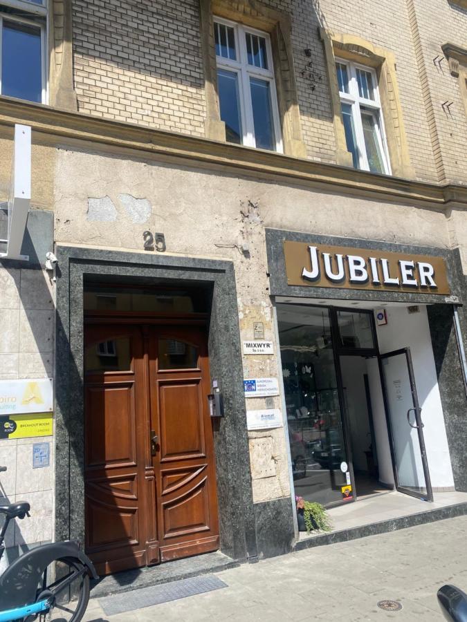 Апартаменты Przytulna Kawalerka 10Min Pieszo Od Dworca/Galerii Катовице Экстерьер фото